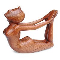 Wood statuette,