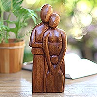 Wood statuette Happy Family Indonesia