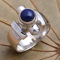 Pearl and lapis ring, 'Direction' - Handcrafted Sterling Silver and Lapis Lazuli Ring