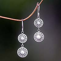 Pearl drop earrings Sunny Days Indonesia
