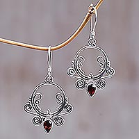 Garnet dangle earrings Sundial Indonesia