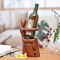 Wood wine bottle holder Embrace Indonesia
