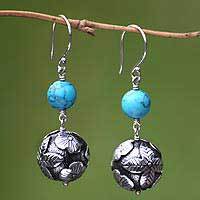 Turquoise floral earrings,