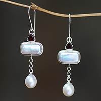 Pearl and garnet dangle earrings,