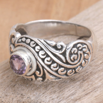 Amethyst solitaire ring