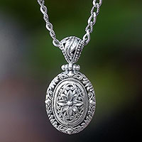 Sterling silver flower necklace, 'Pura Lotus' - Handmade Floral Sterling Silver Pendant Necklace