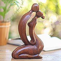 Wood statuette A Kiss on the Cheek Indonesia