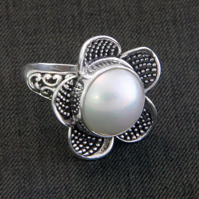 Ring of change daylily lyrics - Unique Floral Silver and Pearl Cocktail Ring