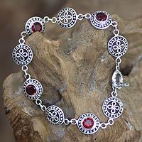 Garnet link bracelet,