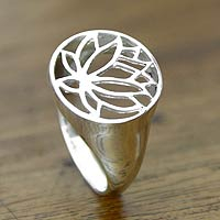 Sterling silver flower ring, 'Grand Balinese Lotus' - Sterling silver flower ring