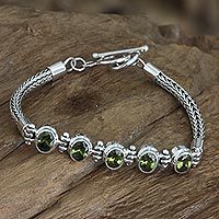 Peridot pendant bracelet,