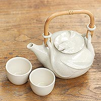 Ceramic tea set Peaceful White Lily set for 2 Indonesia