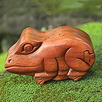 Wood puzzle box Balinese Frog Indonesia