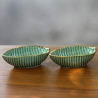 Ceramic bowls Banana Leaf pair Indonesia