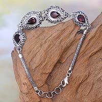 Garnet link bracelet,