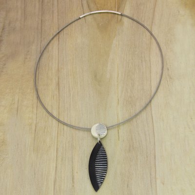 Bone and horn pendant necklace, Classic Comb