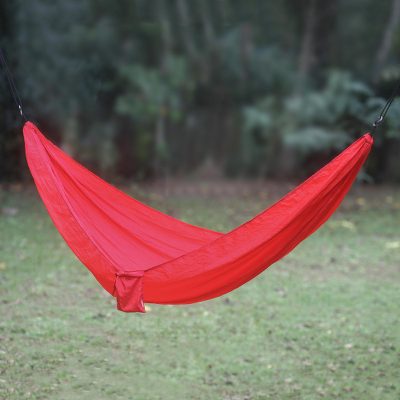 Parachute hammock, 'Uluwatu Red' (single) - Parachute Hammock in Red with Hanging Accessories (Single)