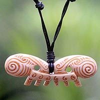 Bone pendant necklace,