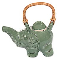Ceramic tea pot Cute Elephant Indonesia