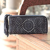 Leather clutch Charcoal Sunflower Indonesia