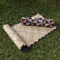 Natural fiber yoga mat with batik bag Nusantara Indonesia