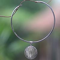 Sterling silver collar necklace,