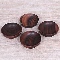 Wood condiment bowls Noble Shells set of 4 Indonesia