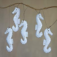 Wood hanging accessory White Seahorse Parade Indonesia
