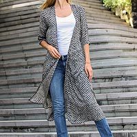 Elbow-length sleeved rayon jacket,