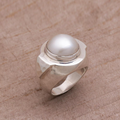 Cultured pearl cocktail ring, Radiant Temple