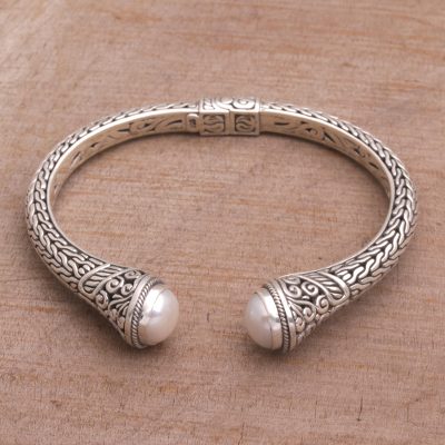 Cultured pearl cuff bracelet, Shrine