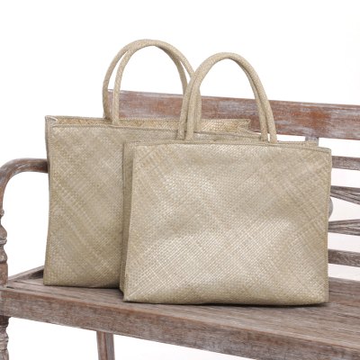Pandan leaf shopping bags, Market Passion (pair)