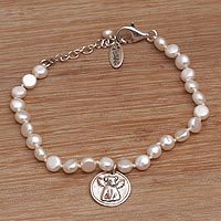 Cultured pearl beaded bracelet,
