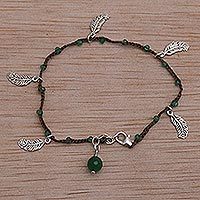 Green quartz cord charm bracelet,