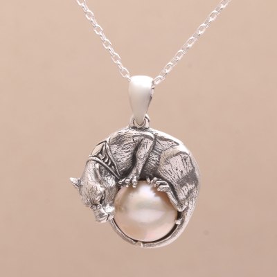 Cultured pearl pendant necklace, Panther Power