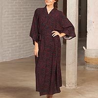 Rayon robe,