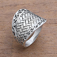 Men's sterling silver band ring, 'Celuk Cobra' - Men's Weave Motif Sterling Silver Band Ring from Bali