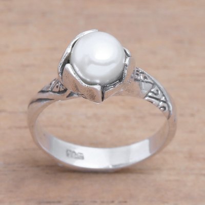 Cultured pearl single-stone ring, Beautiful Songket