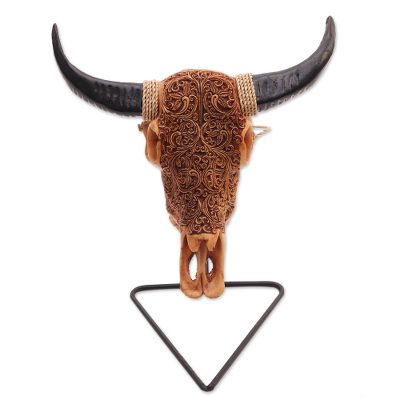 Resin decorative accent, 'Buffalo Vine' - Vine Motif Buffalo Skull-Shaped Resin Decorative Accent