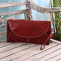 Leather handbag, 'Easygoing in Maroon' - Leather Envelope Handbag in Maroon from Java