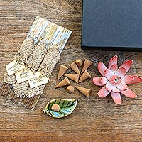 Aromatherapy gift set, 'Blooming Lotus in Pink' - Ceramic Lotus Flower Aromatherapy Incense Boxed Set
