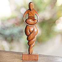 Wood statuette Mother Love Indonesia