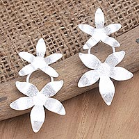 Sterling silver drop earrings, 'Snow Blooms' - Sterling Silver Drop Earrings with Floral Motif