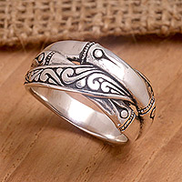 Sterling silver band ring, 'Harmonious Hugs' - Traditional Sterling Silver Band Ring Crafted in Bali