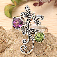 Peridot and amethyst cocktail ring, 'Fantastic Dragonfly' - Dragonfly-Themed 1-Carat Peridot and Amethyst Cocktail Ring