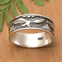 Sterling silver band ring, 'Eagle Legend' - Eagle-Themed Polished Sterling Silver Band Ring