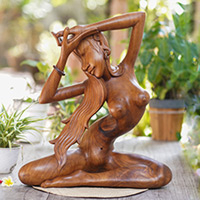 Wood statuette Graceful Dancer Indonesia
