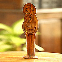 Wood statuette Mary and Jesus Indonesia