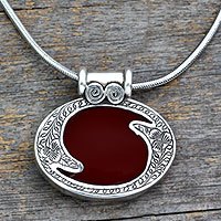 Carnelian pendant necklace,