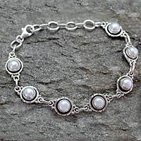 Pearl link bracelet Shining Moons India
